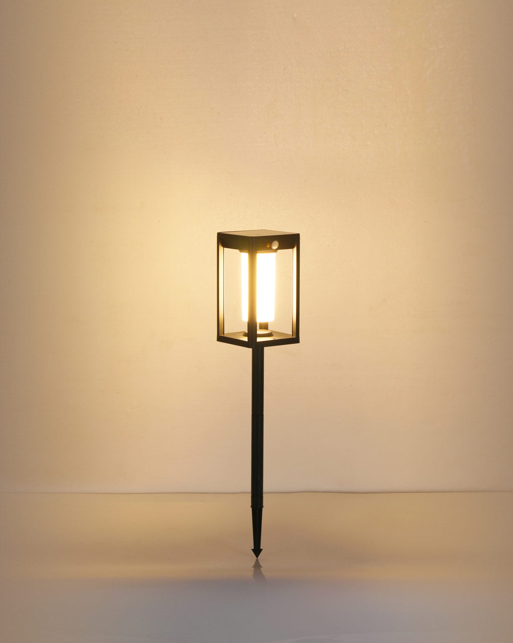 LED solarna vrtna svetilka na konico TB-284, 78 cm – 2. pogled